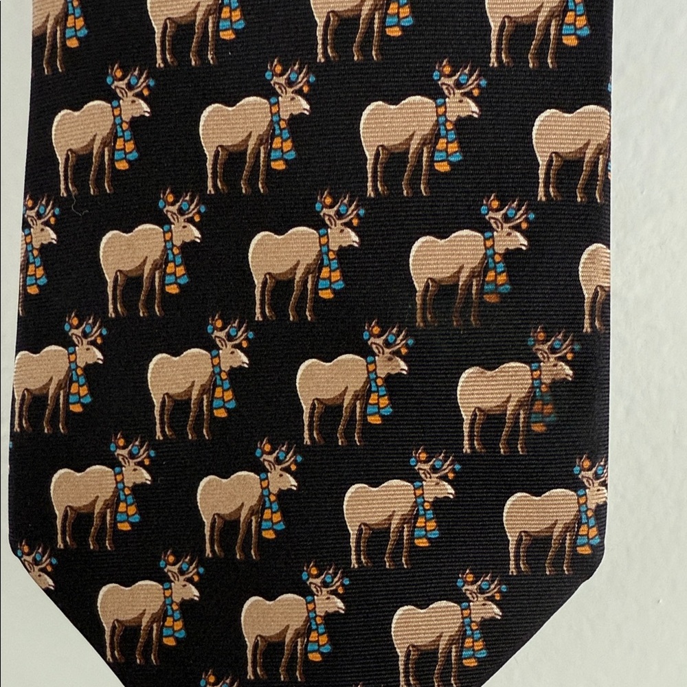 Brooks Brothers Black and Brown Moose Tie